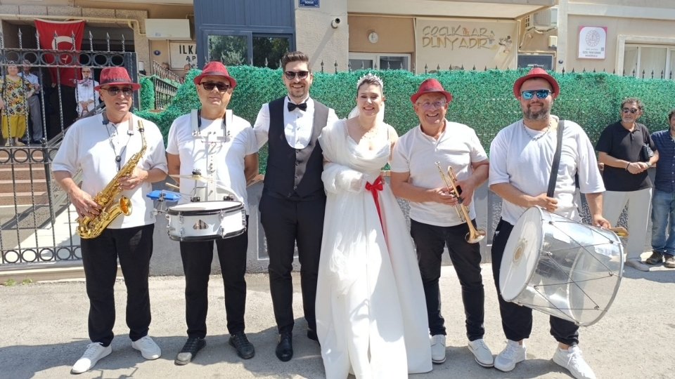 Çiğli Bando Takımı, Çiğli Bando Takımı Firmaları, Çiğli Bando Takımı Fiyatları, Bando Takımı Çiğli, Çiğli Bando Ekibi, Çiğli Bando Takımı Kiralama